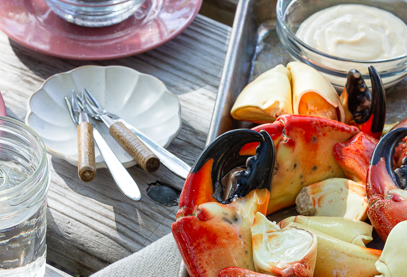 The Perfect Wine Pairing For Stone Crab Claws